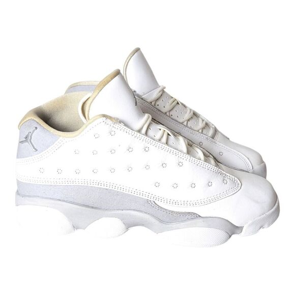 NIKE Air Jordan 13 Retro Low 'Pure Platinum' Sneakers Size 6Y/W7.5 - Picture 3 of 8